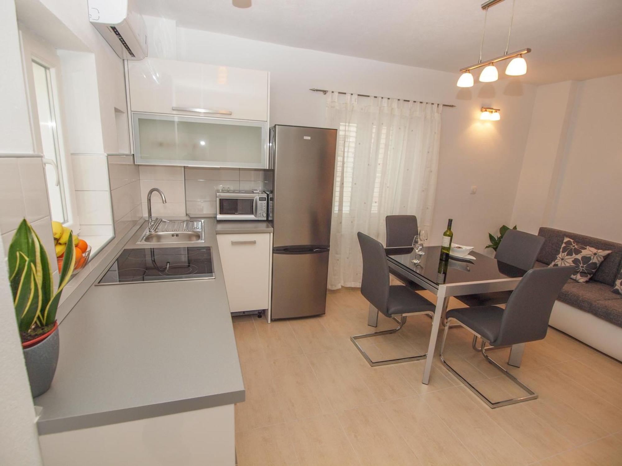 Apartments Karlo Makarska Zimmer foto